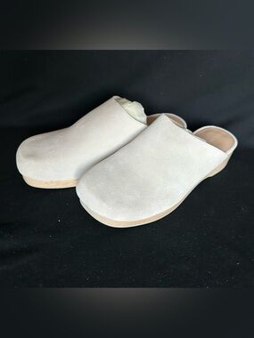 Villa Rouge Valencia Minimalist Light Grey mules Suede Slip-On Clog